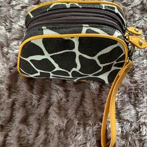 Cold water Creek wristlet purse - giraffe pattern